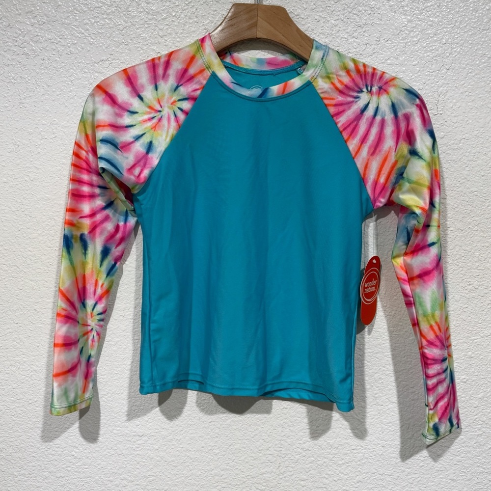 NWT Kids Wonder Nation Girls Blue Rainbow Tie Dye UPF 50+ Rash Guard Swim Top L
